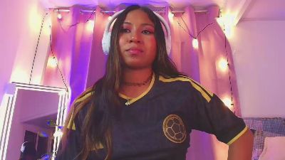 Siara_bonny live cam on Cam4