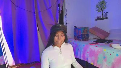 Siara_bonny live cam on Cam4