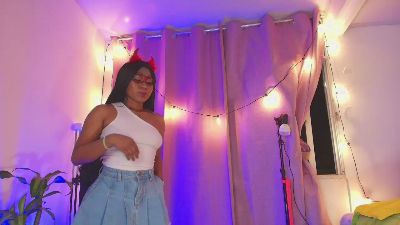 Siara_bonny live cam on Cam4