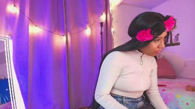 Siara_bonny live cam on Cam4