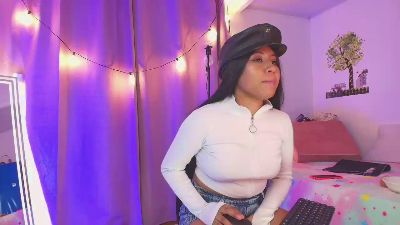 Siara_bonny live cam on Cam4