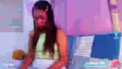 Siara_bonny live cam on Cam4