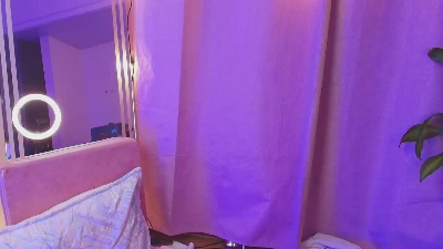 Siara_bonny live cam on Cam4