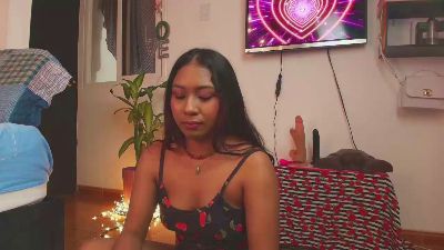 Siara_bonny live cam on Cam4