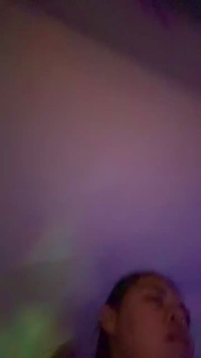 Sierra3232 live cam on Cam4