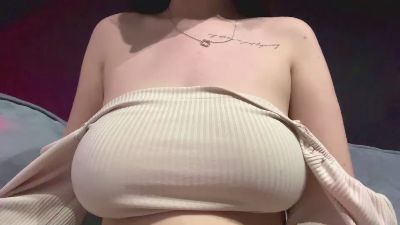 SierraSmelcer live cam on Cam4