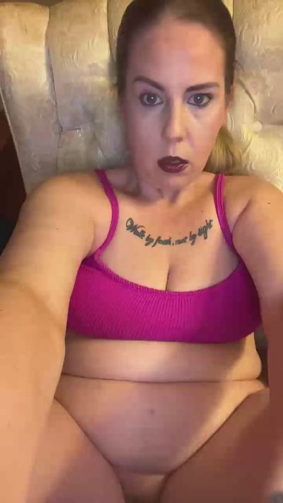 SierraSplash live cam on Cam4