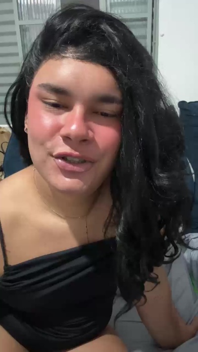 Sil_Grigio live cam on Cam4