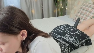 Silk_riddle live cam on Cam4