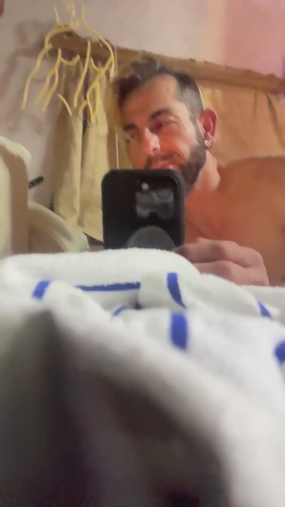 SillywillieBB88 live cam on Cam4