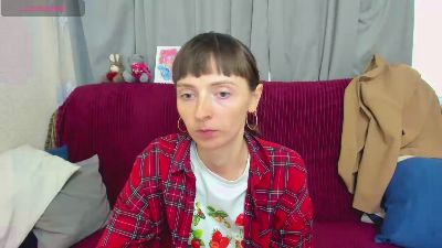 SilviaKor live cam on Cam4