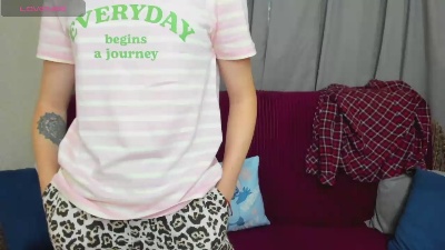 SilviaKor live cam on Cam4