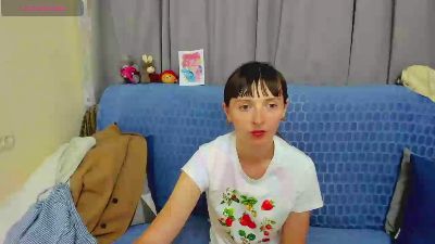 SilviaKor live cam on Cam4