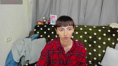 SilviaKor live cam on Cam4