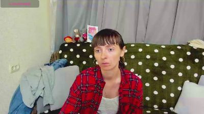 SilviaKor live cam on Cam4