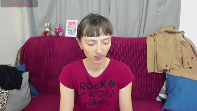 SilviaKor live cam on Cam4