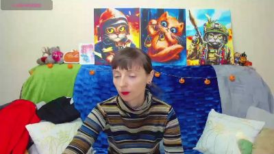 SilviaKor live cam on Cam4