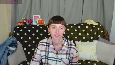SilviaKor live cam on Cam4