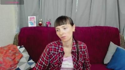 SilviaKor live cam on Cam4