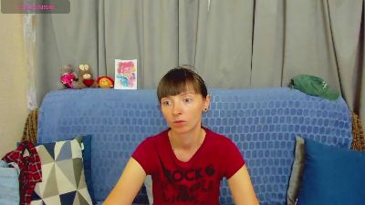 SilviaKor live cam on Cam4