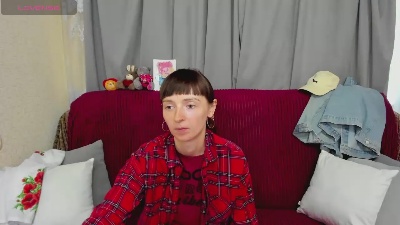 SilviaKor live cam on Cam4
