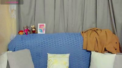 SilviaKor live cam on Cam4