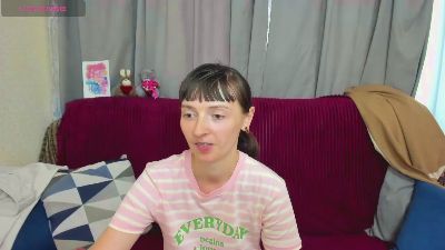 SilviaKor live cam on Cam4