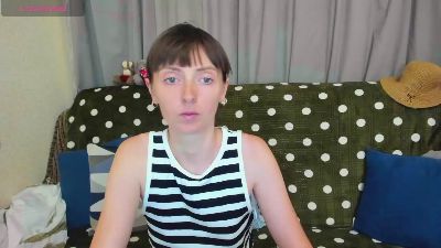 SilviaKor live cam on Cam4