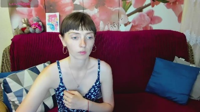 SilviaKor live cam on Cam4