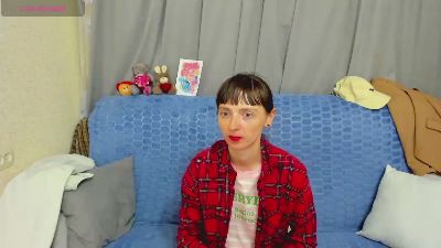 SilviaKor live cam on Cam4