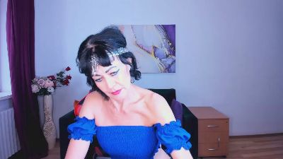 Silvia_Wallec live cam on Cam4