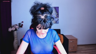 Silvia_Wallec live cam on Cam4