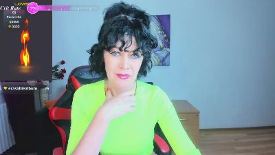 Silvia_Wallec live cam on Cam4