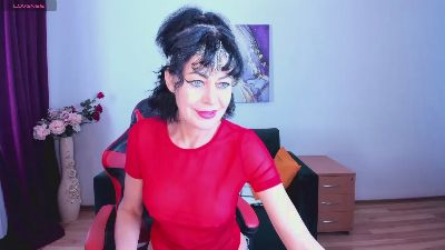Silvia_Wallec live cam on Cam4