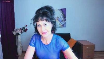 Silvia_Wallec live cam on Cam4
