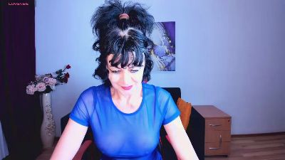 Silvia_Wallec live cam on Cam4