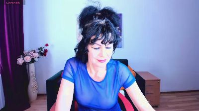 Silvia_Wallec live cam on Cam4