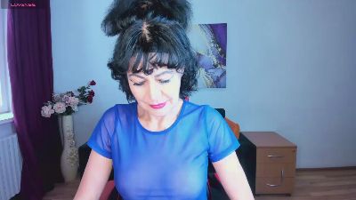 Silvia_Wallec live cam on Cam4