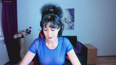 Silvia_Wallec live cam on Cam4