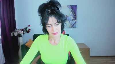 Silvia_Wallec live cam on Cam4