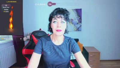 Silvia_Wallec live cam on Cam4