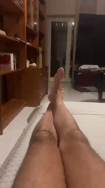 Simone1902 live cam on Cam4