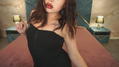 SinfulKittenn live cam on Cam4