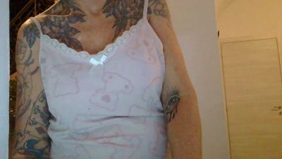 SipenAt live cam on Cam4