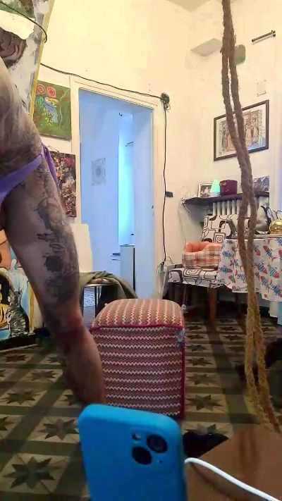 SipenAt live cam on Cam4