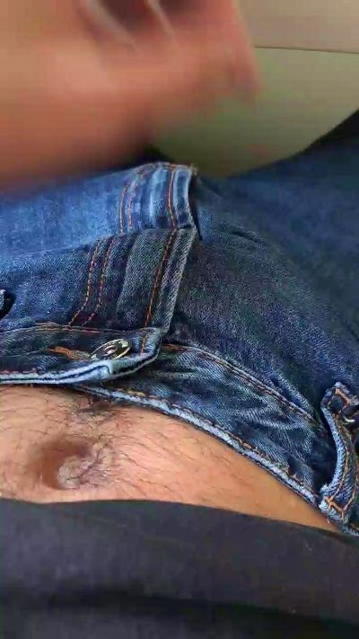 Sir_Davide live cam on Cam4