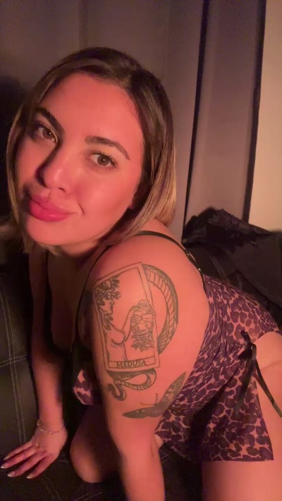 Sirena65 live cam on Cam4