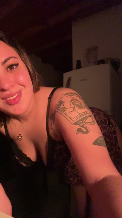 Sirena65 live cam on Cam4