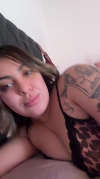 Sirena65 live cam on Cam4