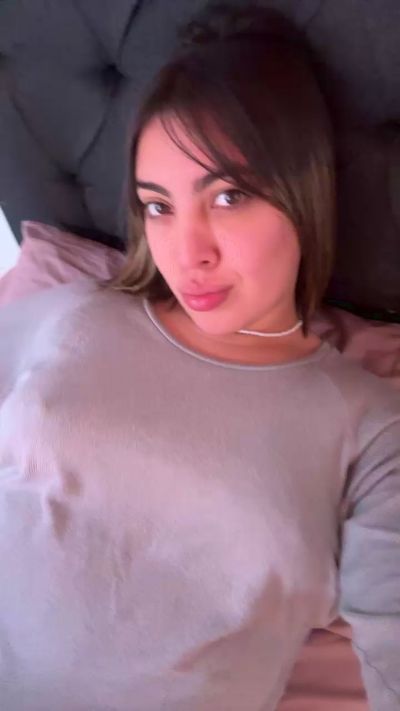Sirena65 live cam on Cam4